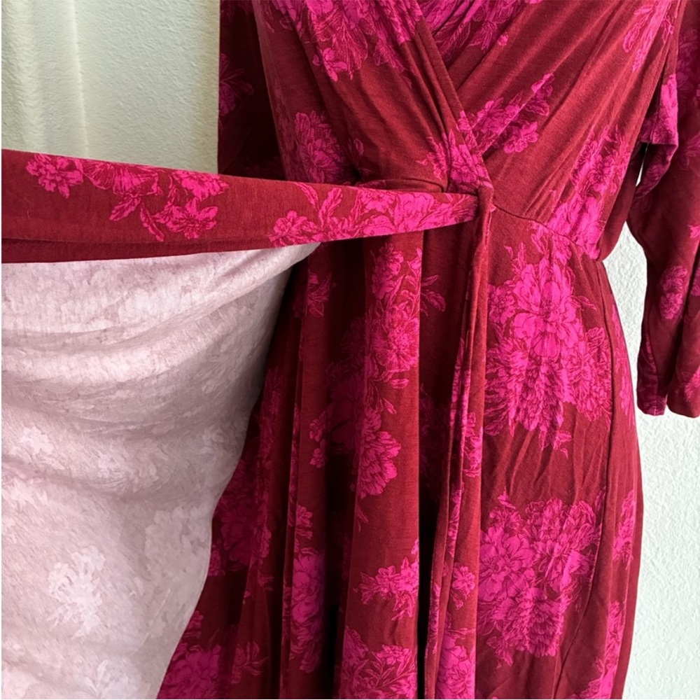 Torrid faux wrap dress - Picture 5 of 8